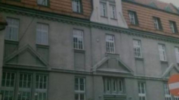 Budynek w Tarnowskich Górach państwo przejęło w 1965 r. Od lat 90. jest on w rękach ZUS. Foto: materiały prasowe
