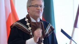 Prezydent B. Komorowski na uroczystośći wręczenia doktoratu h.c. Fot. PAP/J. Turczyk