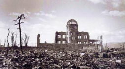 Hiroszima po zrzuceniu bomby atomowej Fot.PAP/EPA/A PEACE MEMORIAL MUSEUM