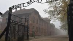 Były niemiecki obóz zagłady KL Auschwitz. Fot. PAP/J. Bednarczyk
