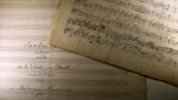 Rękopis „Fantaisie brillante pour piano sur la Perle du Brésil” przekazany Bibliotece Narodowej. Fot. PAP/T. Gzell