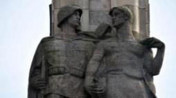Fragment Pomnika Wdzięczności Armii Czerwonej w Szczecinie. Fot. PAP/M. Bielecki