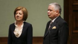 Lech Kaczyński składa przysięgę przed Zgromadzeniem Narodowym. Fot. PAP/M. Zborowski