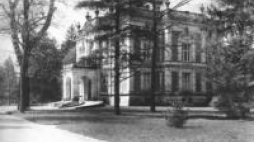 Pałac Kawalera w Świerklańcu. 1938 r. Fot. NAC