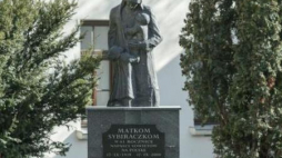 Pomnik Matkom Sybiraczkom w Lublinie. Fot. PAP/W. Pacewicz