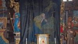 Opona wielkopostna w kościele w Orawce. Fot. K. Wilk
