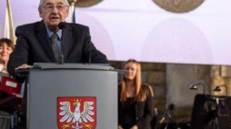 Andrzej Wajda podczas uroczystości na Zamku w Nowym Wiśniczu. Fot. PAP/P. Topolski