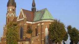 Kościół farny w Stalowej Woli-Rozwadowie.