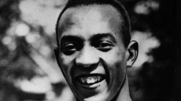 Jesse Owens. Fot. PAP/CAF/Reprodukcja 