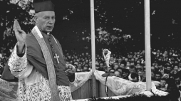 Prymas Polski kardynał Stefan Wyszyński. 1956 r. Fot. PAP/CAF