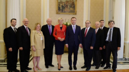 Prezydent Andrzej Duda z żoną Agatą Kornhauser-Dudą podczas spotkania z przedstawicielami organizacji żydowskich w Konsulacie Generalnym RP w Nowym Jorku. Fot. PAP/J. Turczyk