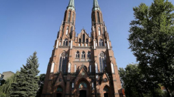 Katedra diecezji warszawsko-praskiej - bazylika św. Michała i św. Floriana w Warszawie. Fot. PAP/P. Supernak