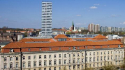 Gmach Uniwersytetu Europejskiego Viadrina we Frankfurcie nad Odrą. Fot. PAP/EPA