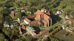 Pelplin – zespół pocystersko-katedralny. Źródło: Narodowy Instytut Dziedzictwa