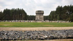 Teren dawnego niemieckiego obozu zagłady w Treblince. Fot. PAP/P. Piatkowski