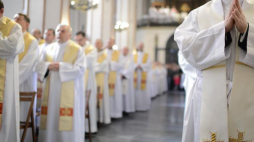 Uroczysta msza krzyżma świętego w Wielki Czwartek. Fot. PAP/J. Turczyk