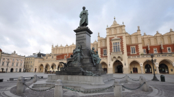 Pomnik Adama Mickiewicza w Krakowie. Źródło: Wikipedia commons
