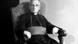 Adam Sapieha - arcybiskup mertopolita krakowski. Źródło: NAC