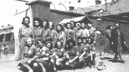 Więźniarki niemieckiego obozu koncentracyjnego dla kobiet w Holiszowie. Źródło: IPN