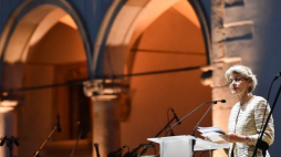 Dyrektor generalna UNESCO Irina Bokova przemawia podczas otwarcia 41. sesji Komitetu Światowego Dziedzictwa UNESCO na Zamku Królewskim na Wawelu. Fot. PAP/J. Bednarczyk 