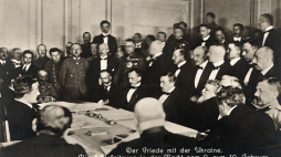 Podpisanie traktatu pokojowego w Brześciu nad Bugiem 9 lutego 1918 r. Źródło: Wikimedia Commons