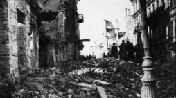 Warszawa wiosną 1945. Fot. PAP/CAF
