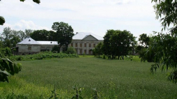 Dawny pałac Radziwiłłów w Połoneczce. Źródło: Wikimedia Commons