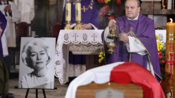 Uroczystości pogrzebowe Aliny Janowskiej w kościele św. Stanisława Kostki w Warszawie. Fot. PAP/T. Gzell