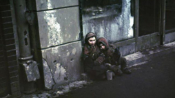 Dzieci w warszawski getcie. Źródło: Wikimedia Commons/Bundesarchiv