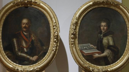 Muzeum Podlaskie zaprezentowało dwa portrety Branickich - Izabeli i Jana Klemensa zakupione na aukcji w domu aukcyjnym Hampel w Monachium. Fot. PAP/A. Reszko