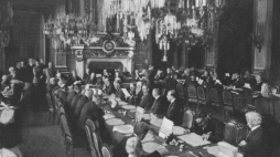 Paryż, 01.1919. Paryska konferencja pokojowa, w wyniku której został zawarty traktat wersalski, kończący I wojnę światową. PAP/Reprodukcja