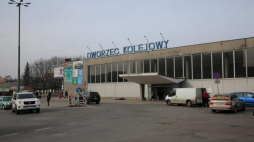 Dworzec kolejowy PKP Olsztyn Główny. Fot. PAP/T. Waszczuk