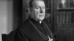 Abp Stanisław Gall. Źródło: Wikimedia Commons