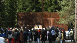 Uroczyste obchody 78. rocznicy zbrodni katyńskiej na Polskim Cmentarzu Wojennym w Katyniu. Fot. PAP/W. Pacewicz