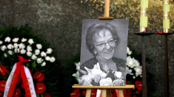Uroczystości pogrzebowe skrzypaczki Wandy Wiłkomirskiej odbyły się w Warszawie, 15 bm. Prof. Wanda Wiłkomirska zmarła 1 maja, w wieku 89 lat. Fot. PAP/R. Guz