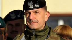 Gen. Rajmund Andrzejczak. Fot. PAP/M. Bielecki