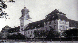 Zamek w Rechnitz. Źródło: Wikimedia Commons