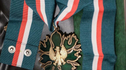 Złoty medal „Zasłużony Kulturze Gloria Artis”. Fot. PAP/J. Kamiński