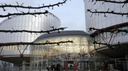 Budynek Europejskiego Trybunału Praw Człowieka w Strasburgu. Fot. PAP/EPA