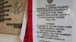 Odsłonięcie tablicy poświęconej żołnierzom 2 Korpusu Polskiego. Londyn, 21 lipca 2019 r. Fot. Sławek Kasper (IPN)