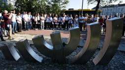 Uroczystości przy pomniku "Menora" w Kielcach. Fot. PAP/P. Polak