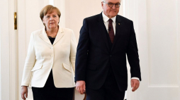 Kanclerz Niemiec Angela Merkel i prezydent RFN Frank-Walter Steinmeier. Fot. PAP/EPA