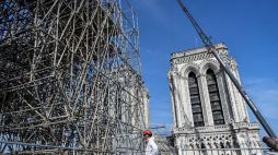 Remont katedry Notre-Dame. 17.07.2019. Fot. PAP/EPA