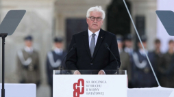 Warszawa, 01.09.2019. Uroczystości na Placu Piłsudskiego. Przemawia prezydent Niemiec Frank-Walter Steinmeier. W Warszawie, 1 bm. trwają centralne obchody 80. rocznicy wybuchu II wojny światowej. Fot. PAP/L. Szymański