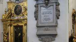 Epitafium i urna z sercem Fryderyka Chopina, które zaprojektowali Leonardo Marconi i Andrzej Pruszyński. PAP/J. Morek