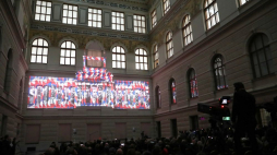 Uroczystości upamiętniające 30. rocznicę aksamitnej rewolucji w Muzeum Narodowym w Pradze. 17.11.2019. Fot. PAP/L. Szymański