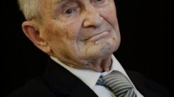 Prof. Henryk Samsonowicz. Fot. PAP/B. Zborowski