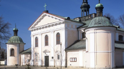 Kościół Matki Bożej Loretańskiej na warszawskiej Pradze. Fot. PAP/J. Morek