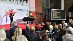 yrektor Narodowego Instytutu Fryderyka Chopina dr Artur Szklener (C-L) podczas konferencji prasowej XVIII Międzynarodowego Konkursu Pianistycznego im. Fryderyka Chopina. Fot. PAP/A. Lange