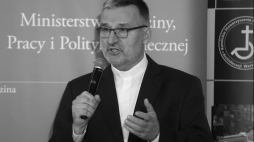 Ks. Stanisław Jurczuk. Fot. PAP/R. Guz